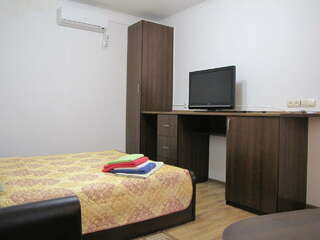 Гостевой дом У Чижика Севастополь 3-х местный полулюкс-3