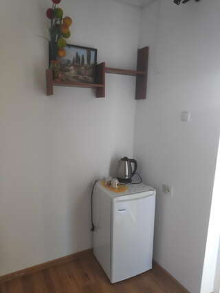 Гостевой дом У Чижика Севастополь Стандартный 2-х местный номер с диваном-2