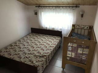 Гостевой дом У Чижика Севастополь 3-х комнатный стандарт 6-ти местный-3