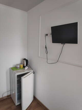 Гостевой дом У Чижика Севастополь Стандартный четырехместный номер-3