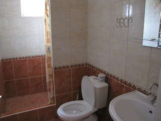 Гостевой дом У Чижика Севастополь 3-х местный полулюкс-4