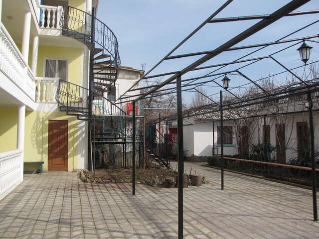 Гостевой дом У Чижика Севастополь-10